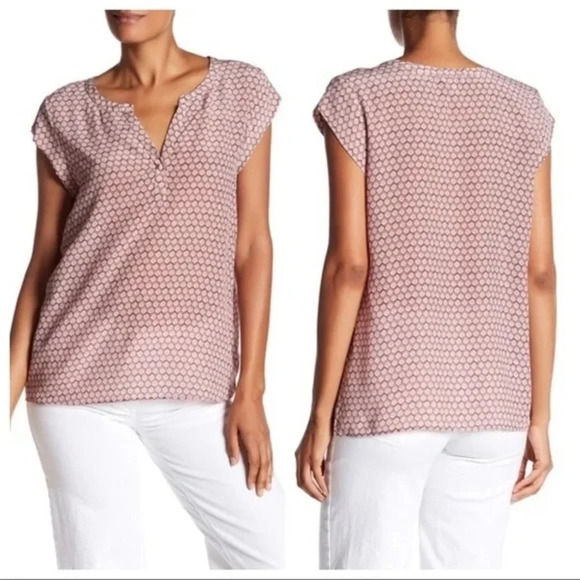 Joie Tashi 100% Silk Printed Powder Pink Short Sleeve Blouse Women’s Size Medium - Picture 1 of 9